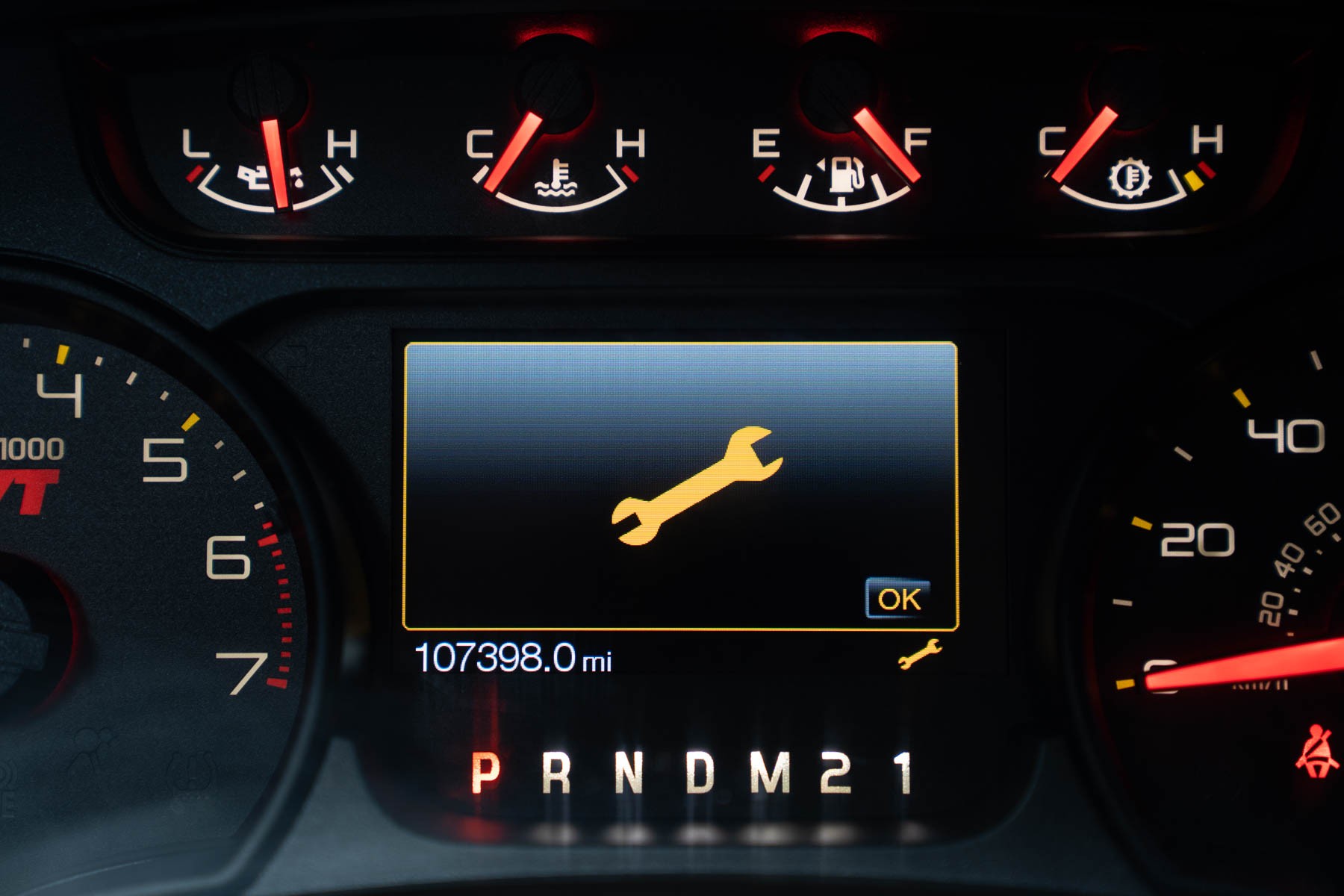 A clear screen display on an OBD2 scanner, emphasizing the importance of user-friendly interfaces